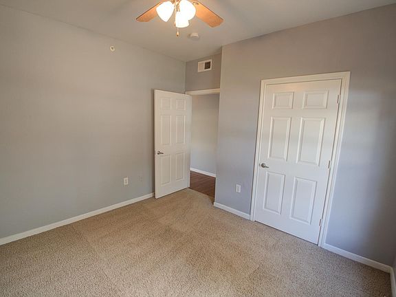 3rd image of 2320 Gracy Farms Ln APT 1411