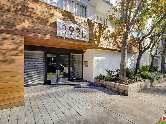 2nd image of 1930 S Beverly Glen Blvd #P3