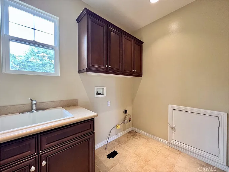 3974 E Callaway Dr — Photo 18