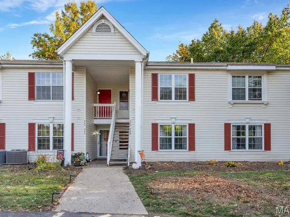 944 Sugar Lake Ct #7, Saint Peters, MO 63376