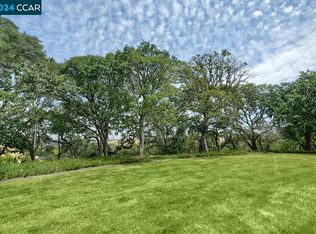 2724 Ptarmigan Dr APT 2, Walnut Creek, CA 94595