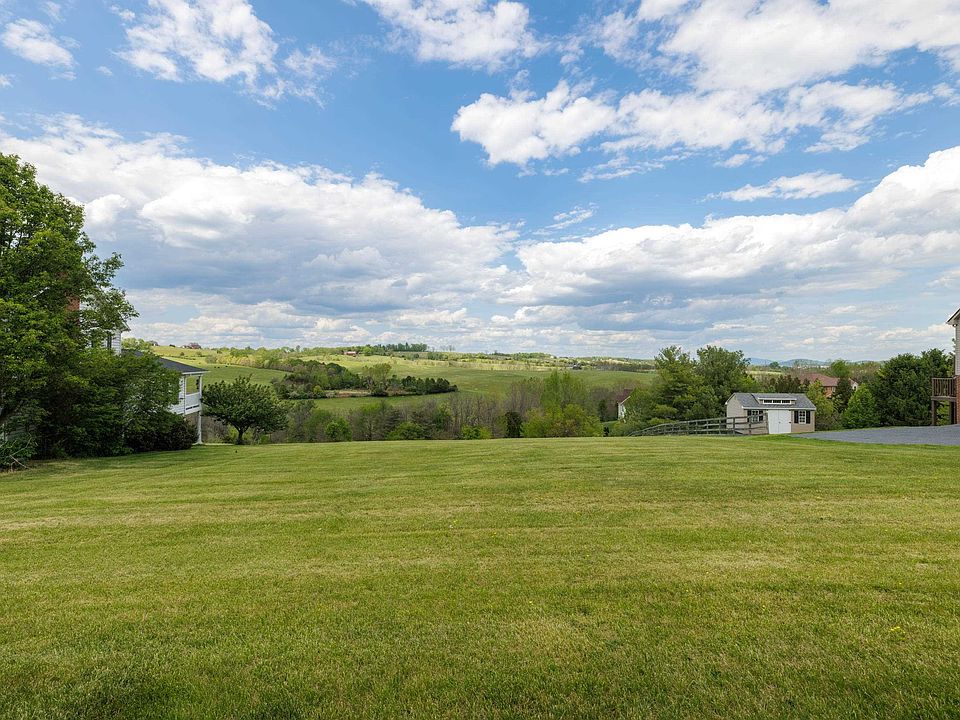 1st image of LOT Johns Valley Dr