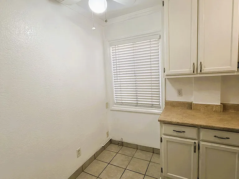 5007 E Ocean Blvd #B — Photo 12