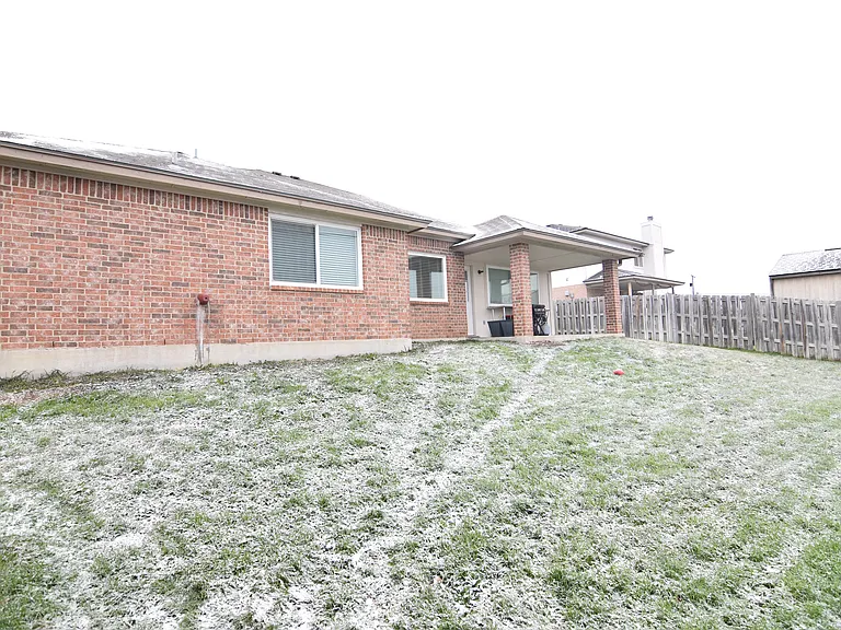 4814 Water Oak Dr — Photo 20