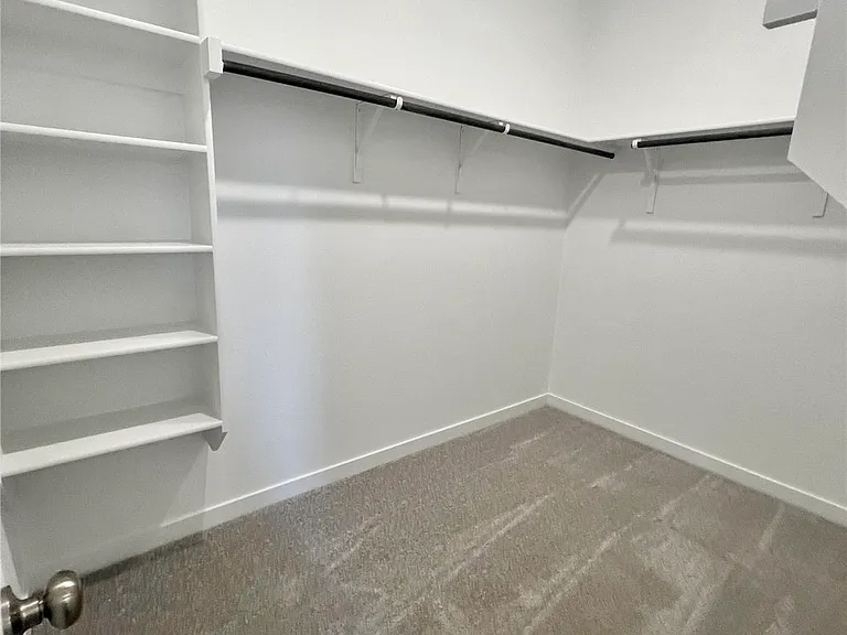 1904 Adams Dr — Photo 14