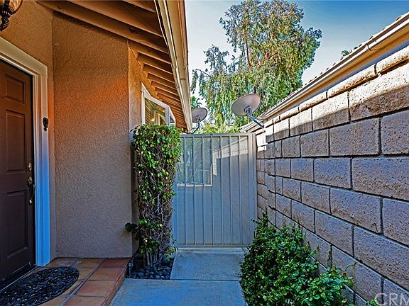 3rd image of 1242 Upland Hills Dr S