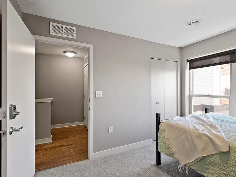 Spectrum Apartments & Townhomes — Photo 117