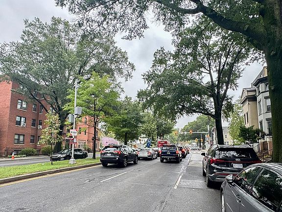3rd image of 18 Rhode Island Ave NW
