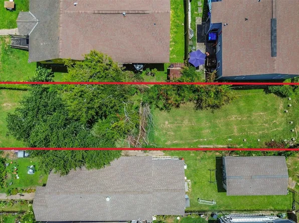 5405 Avenue M, Galveston, TX 77551