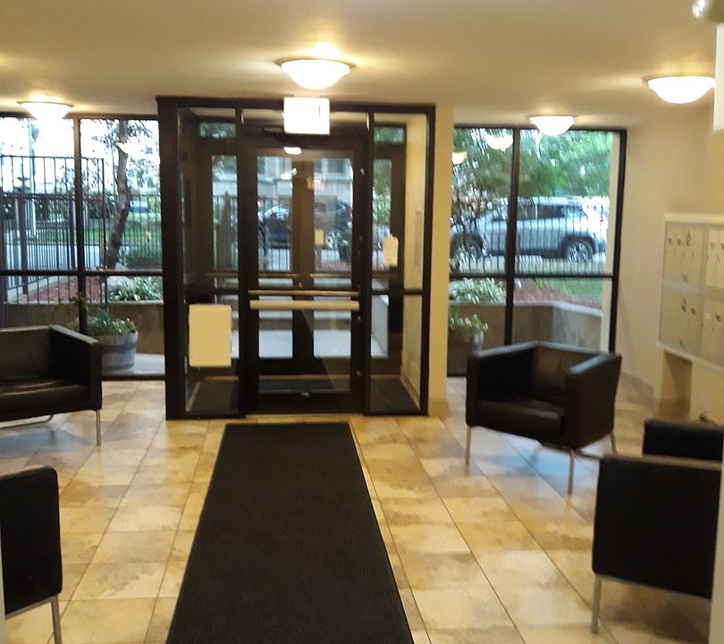1st image of 1415 W Lunt Ave APT 410