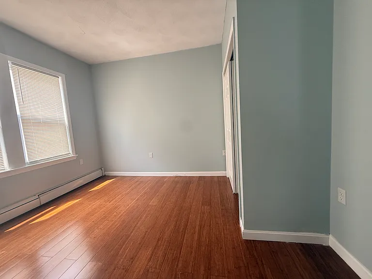66 Marion Ave #2 — Photo 17