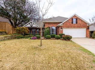 102 Red Bluff Dr, Hickory Creek, TX 75065