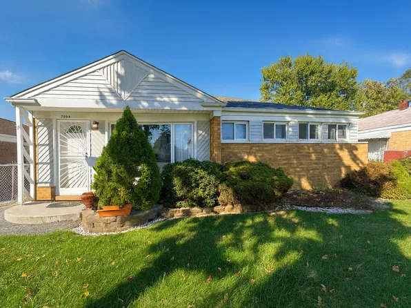 7964 S Knox Ave, Chicago, IL 60652