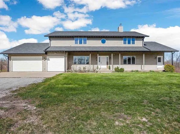 3116 355th St SW, Oxford, IA 52322