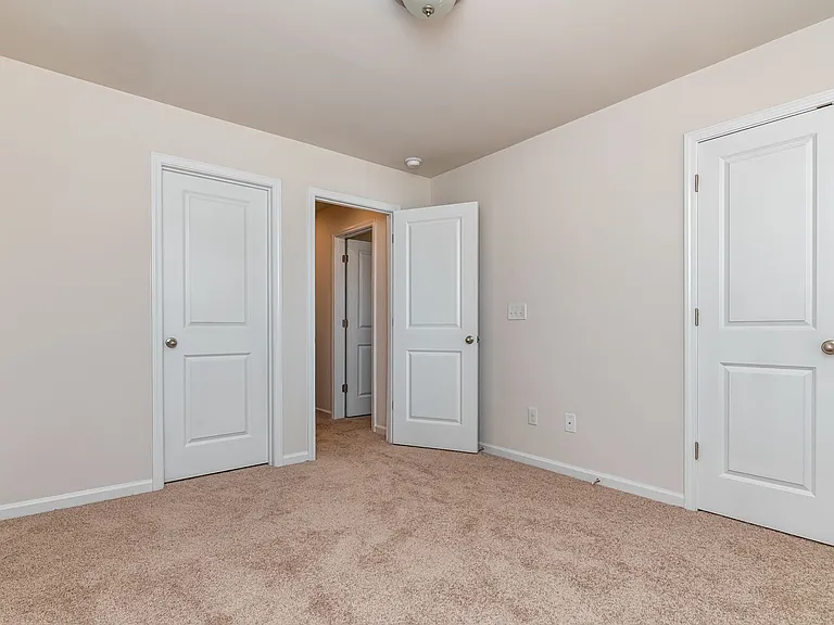 437 Yellow Fox Rd — Photo 20