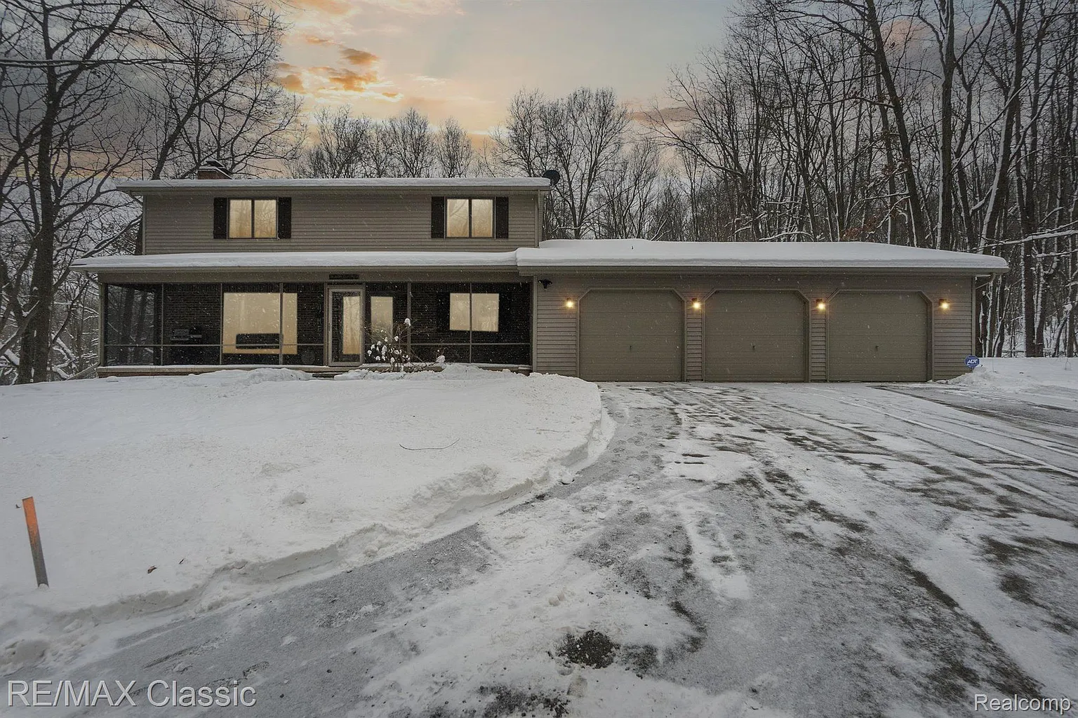 12127 Shaffer Rd photo 1