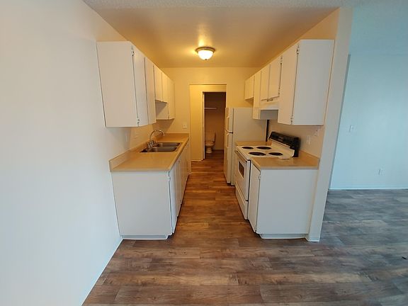 4th image of 1936 F St SE #499559129