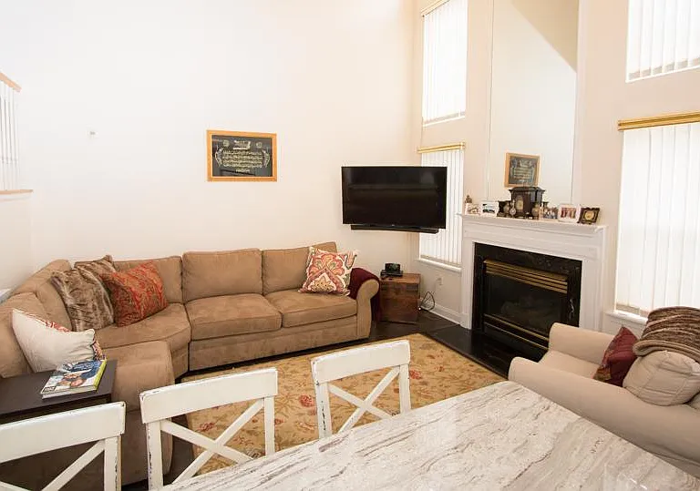 17 Lee Ct — Photo 6