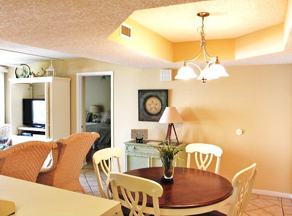 4th image of 1440 Ocean Blvd Unit 226