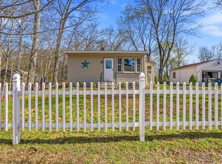 71 Pickering Ave, Bellingham, MA 02019