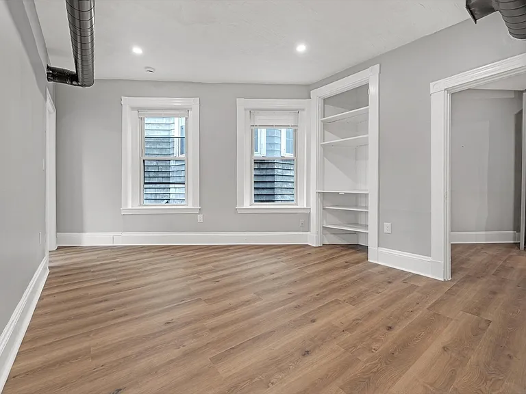858 Huntington Ave #2 — Photo 5