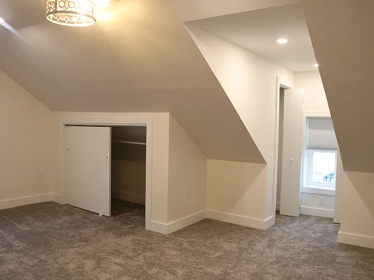 108 W Market St #108C — Photo 13