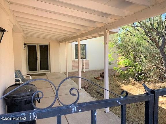 4th image of 11 Driftwood Cir