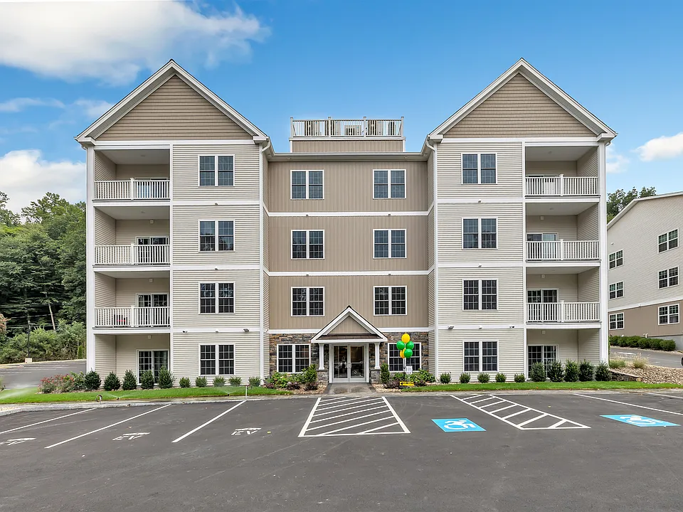 Vista Apartments