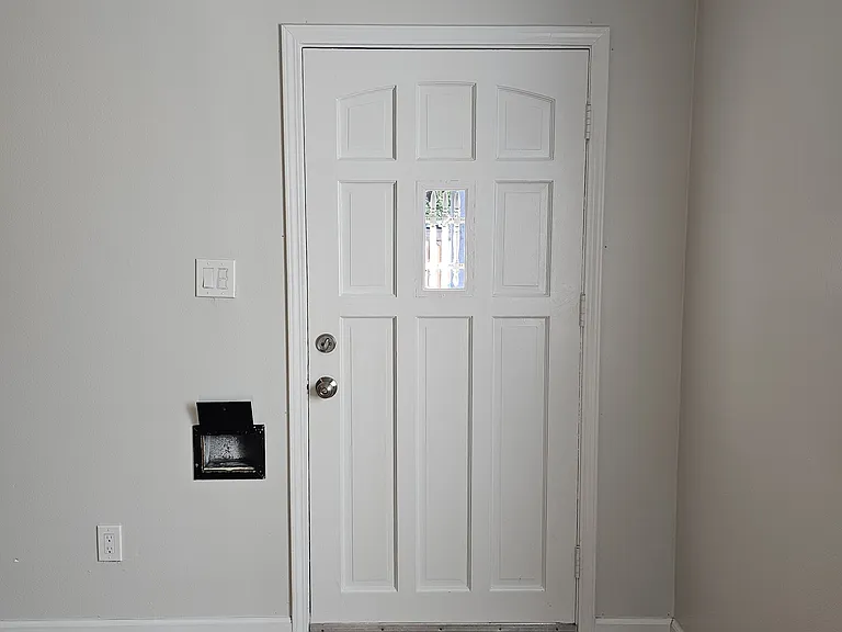 501 Macdonald St #1 — Photo 3
