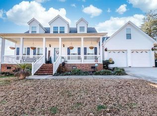 3720 Beth Pl NE, Hickory, NC 28601