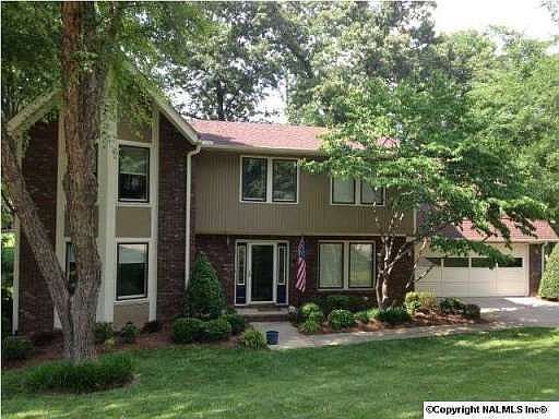 1st image of 2503 Glen Echo Cir SE