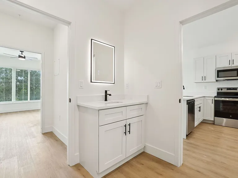 The Milk Stacks: Boutique Luxury Living in Downtown Orlando's Milk District — Photo 59