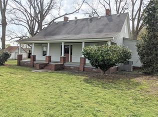 126 Buttercup Dr, Ward, SC 29166