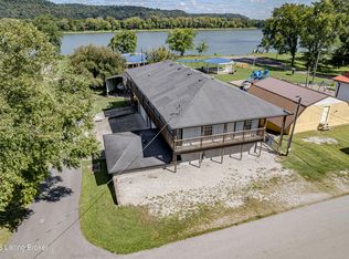 612 Elm St, West Pt, KY 40177