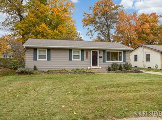 3901 Hazelwood Ave SW, Wyoming, MI 49519