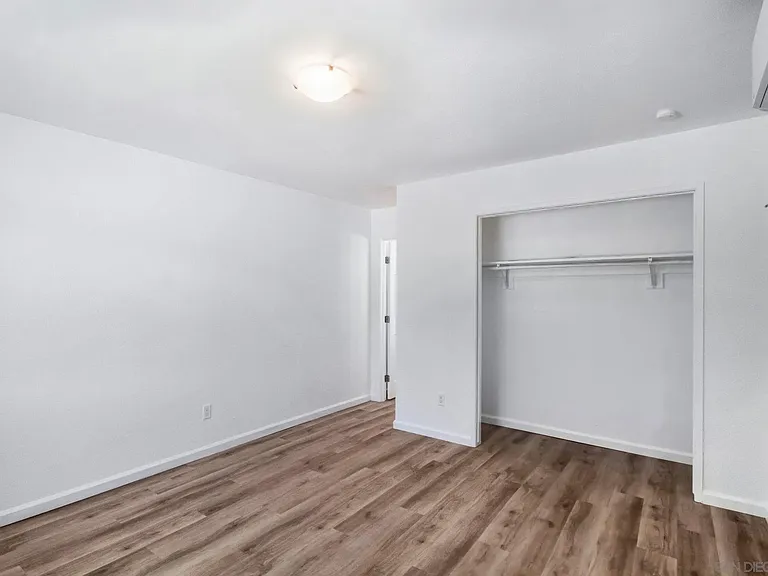 8719 Carribean Way — Photo 16