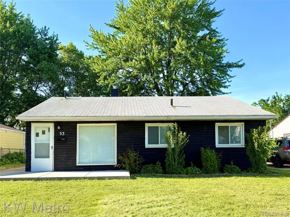 53 E Brickley Ave, Hazel Park, MI 48030