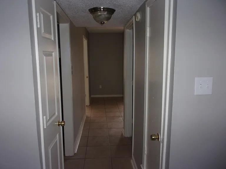 5546 Apple Blossom Dr — Photo 9