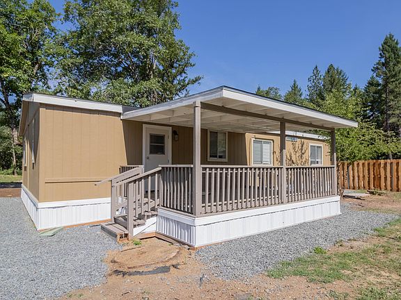 3rd image of 24542 Redwood Hwy Unit 51
