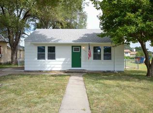 1004 W 12th St, Junction City, KS 66441