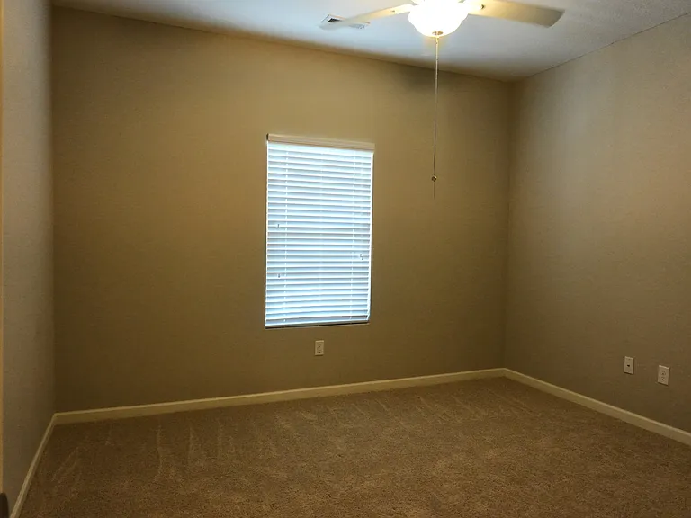 6258 Maple Glen Dr — Photo 4