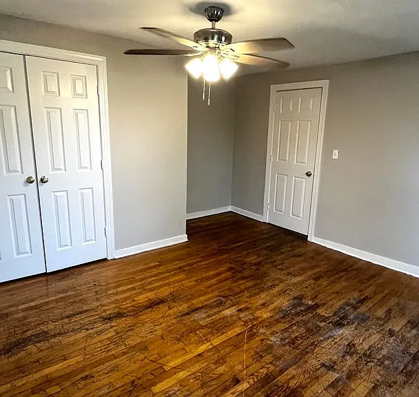 1812 Everett St — Photo 13