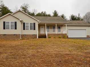 155 Meadow Brook Rd, Reidsville, NC 27320