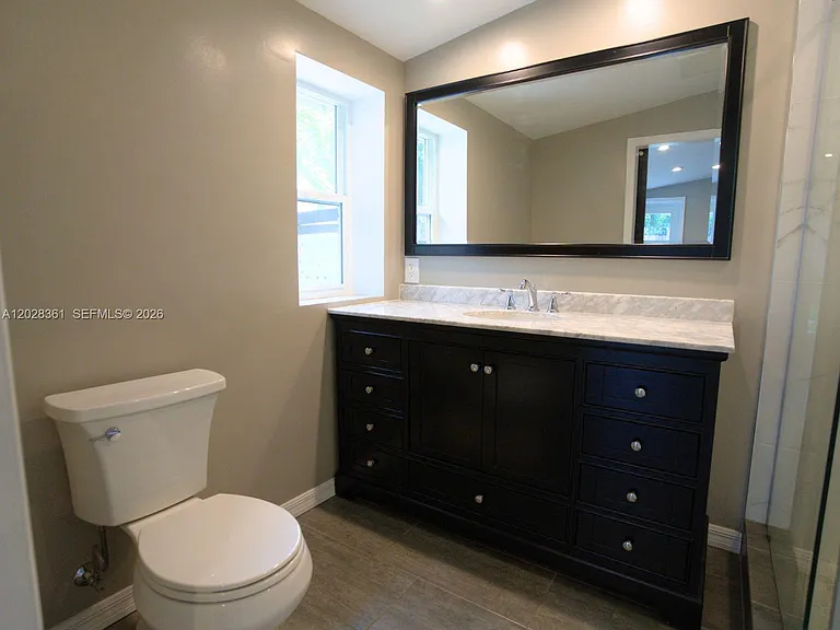 1701 NE 16th Ave — Photo 18