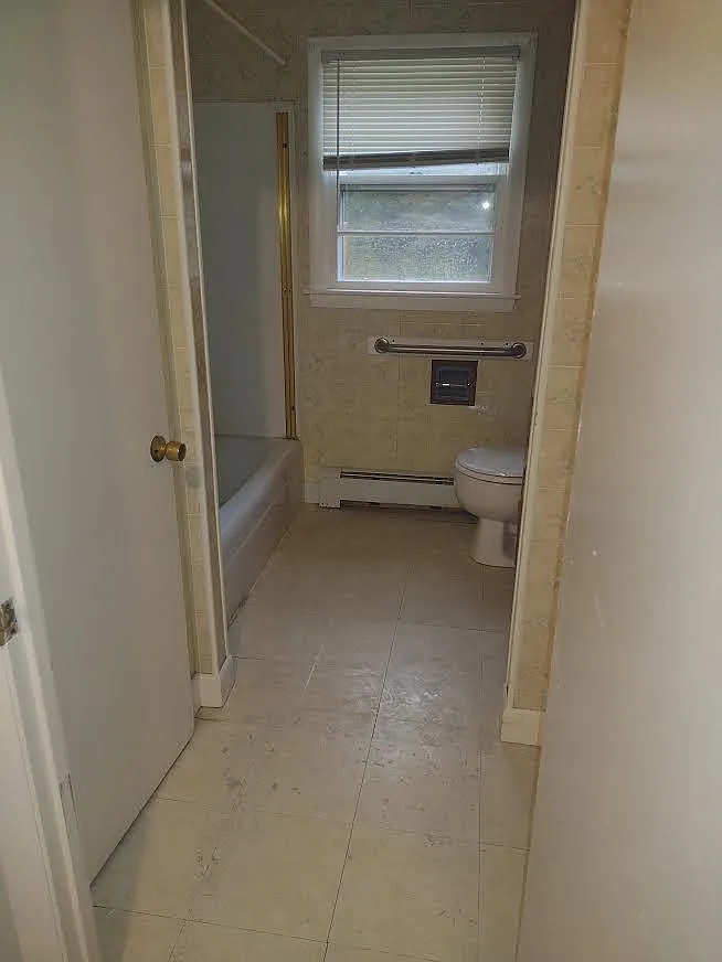3 bed, 1436 sqft, $2,500 — Photo 4