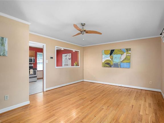 5th image of 609 Central Ave