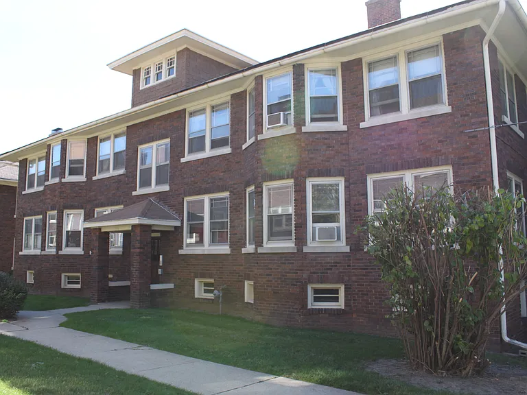330 Norris Ct — Photo 8