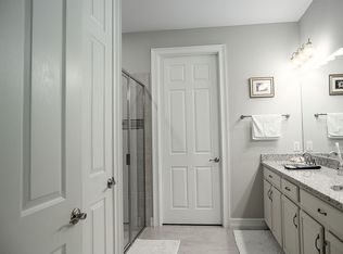 3290 Baravaldo Cir, Cape Coral, FL 33909