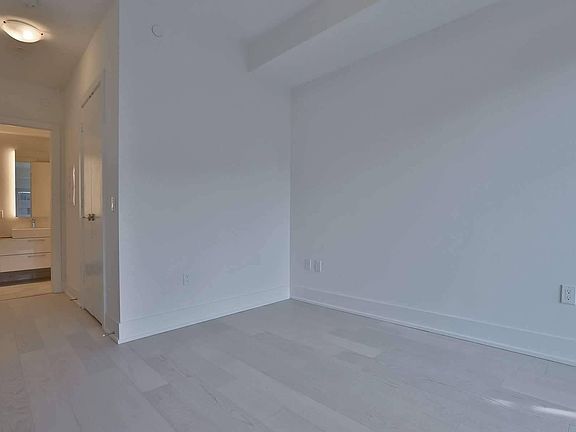 2nd image of 1 Yorkville Ave #4101