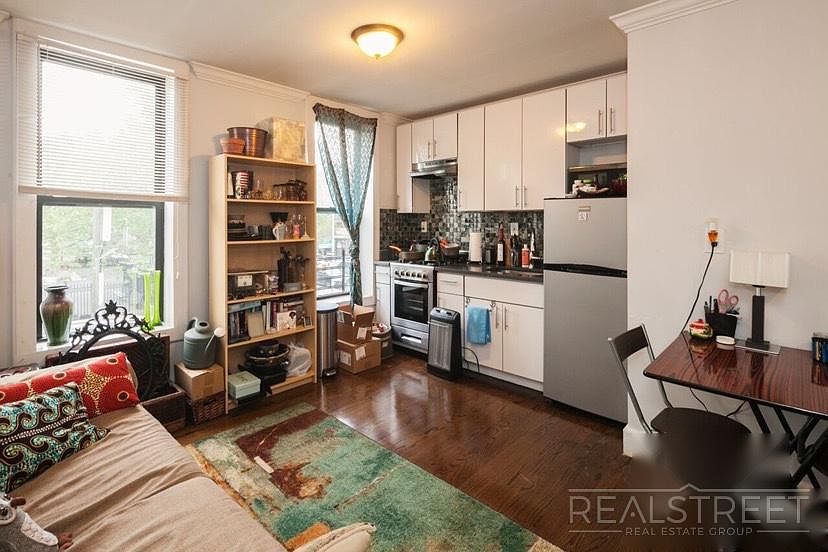 1st image of 576 Willoughby Ave #2R
